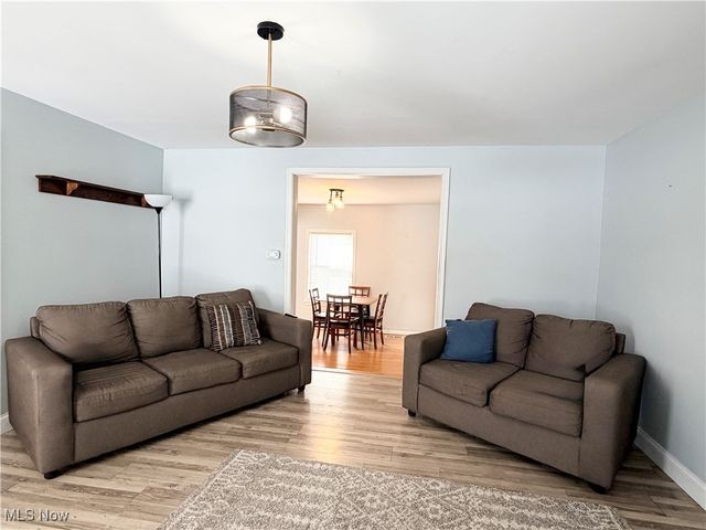 164 N Grant Street, Millersburg, OH 44654