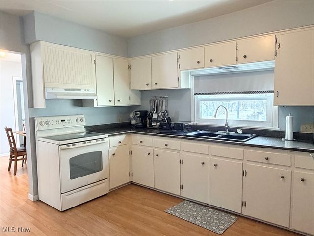 164 N Grant Street, Millersburg, OH 44654