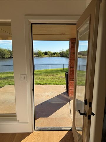 4700 Southcreek Road, Moore, OK 73165