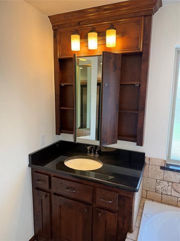 4700 Southcreek Road, Moore, OK 73165