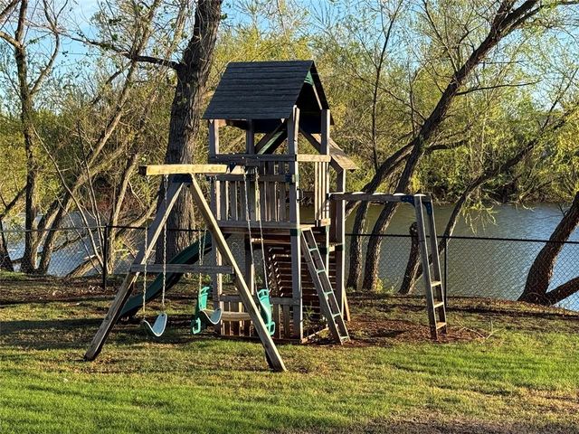 4700 Southcreek Road, Moore, OK 73165