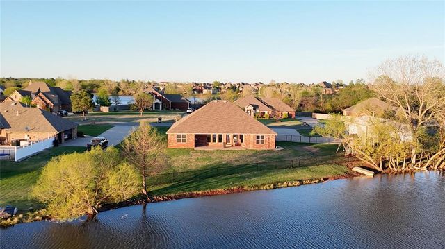 4700 Southcreek Road, Moore, OK 73165