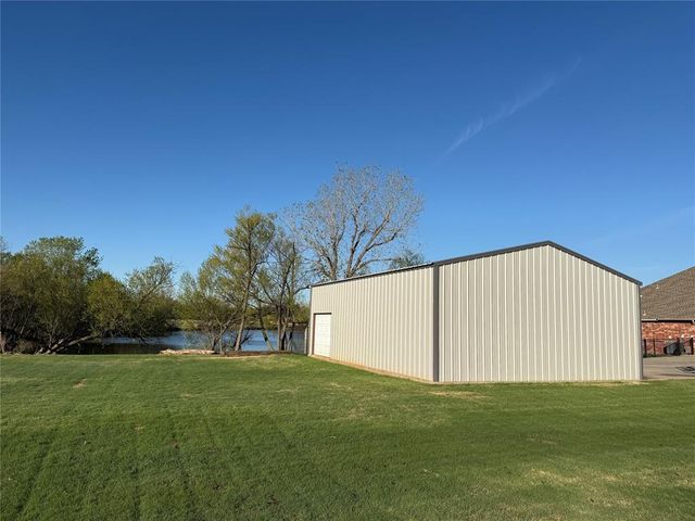 4700 Southcreek Road, Moore, OK 73165