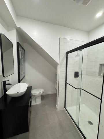 29 Abbott St 4, Worcester, MA 01602