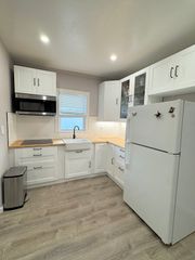 29 Abbott St 4, Worcester, MA 01602