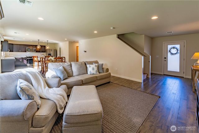 120 Valley Creek Drive, Port Angeles, WA 98362