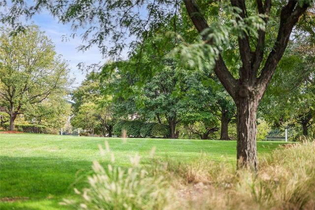 7 Waterside Place, Washington's Landing, PA 15222