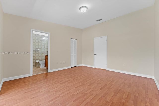 2525 NE 135th St, North Miami, FL 33181