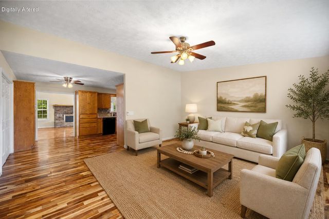 100 Henry Drive, Berea, KY 40403