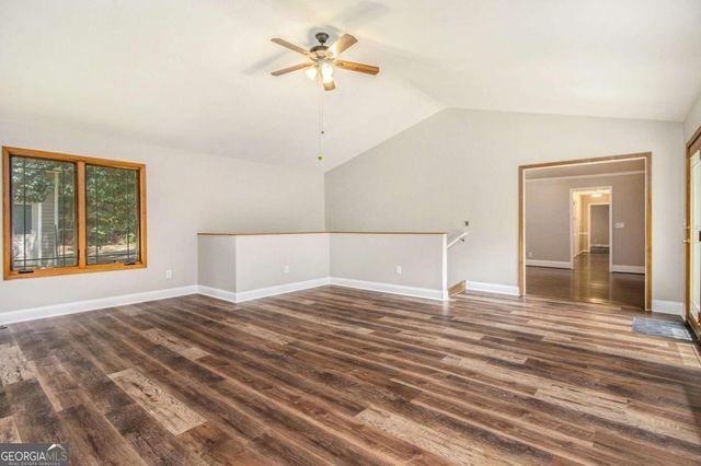 371 Lake Drive SE, Calhoun, GA 30701