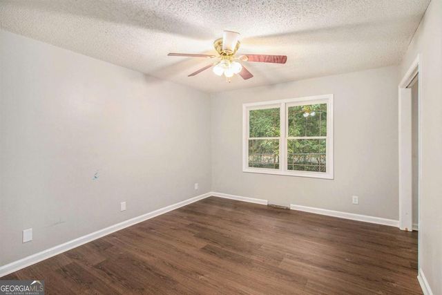 371 Lake Drive SE, Calhoun, GA 30701