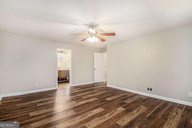 371 Lake Drive SE, Calhoun, GA 30701