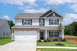 6602 Fairford Drive, Charlotte, NC 28215