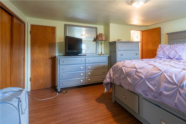 6616 Overlook St, South Park, PA 15129