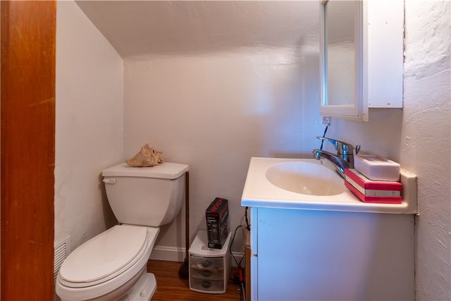 6616 Overlook St, South Park, PA 15129