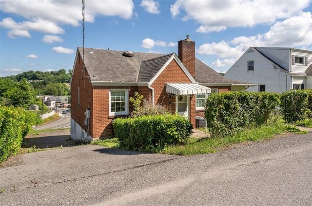 6616 Overlook St, South Park, PA 15129