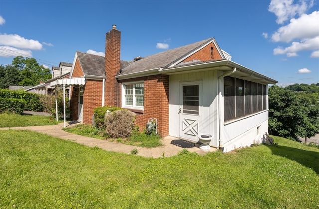 6616 Overlook St, South Park, PA 15129