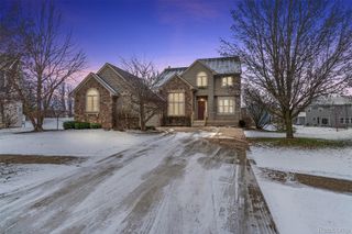 2330 Cherry Tree Lane, Grand Blanc Charter Township, MI 48439