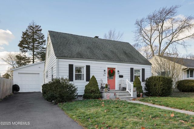 54 Chingarora Avenue, Keyport, NJ 07735