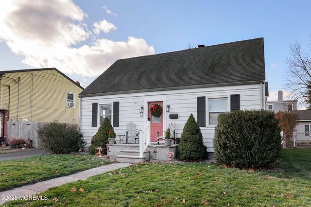 54 Chingarora Avenue, Keyport, NJ 07735