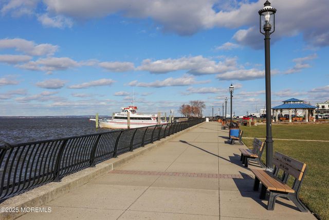 54 Chingarora Avenue, Keyport, NJ 07735