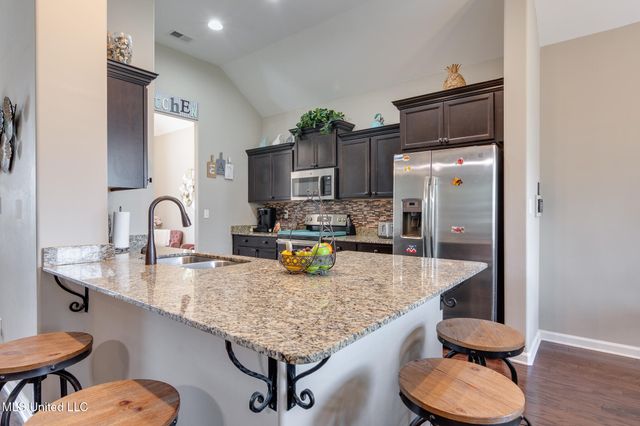7225 Cowee Lane, Olive Branch, MS 38654