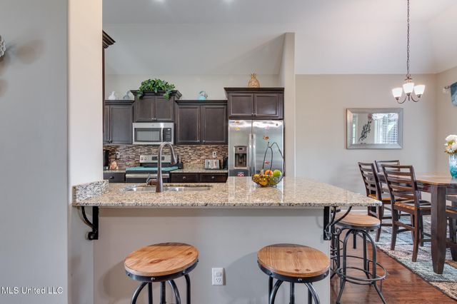 7225 Cowee Lane, Olive Branch, MS 38654
