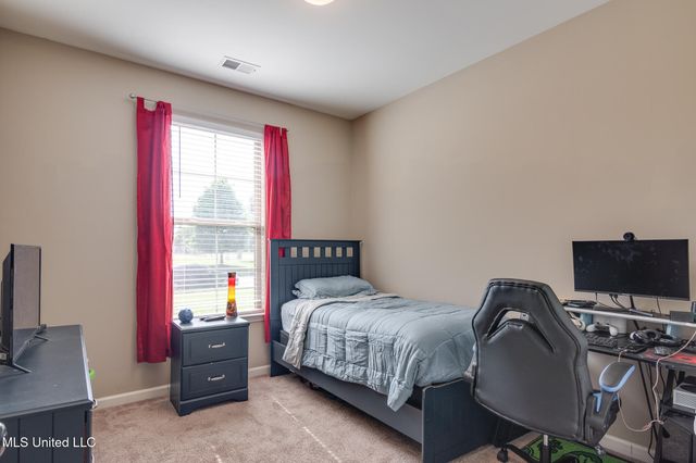 7225 Cowee Lane, Olive Branch, MS 38654