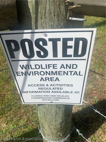 881 Papaya Street, Lake Placid, FL 33852