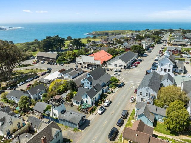 10481 Lansing Street, Mendocino, CA 95460