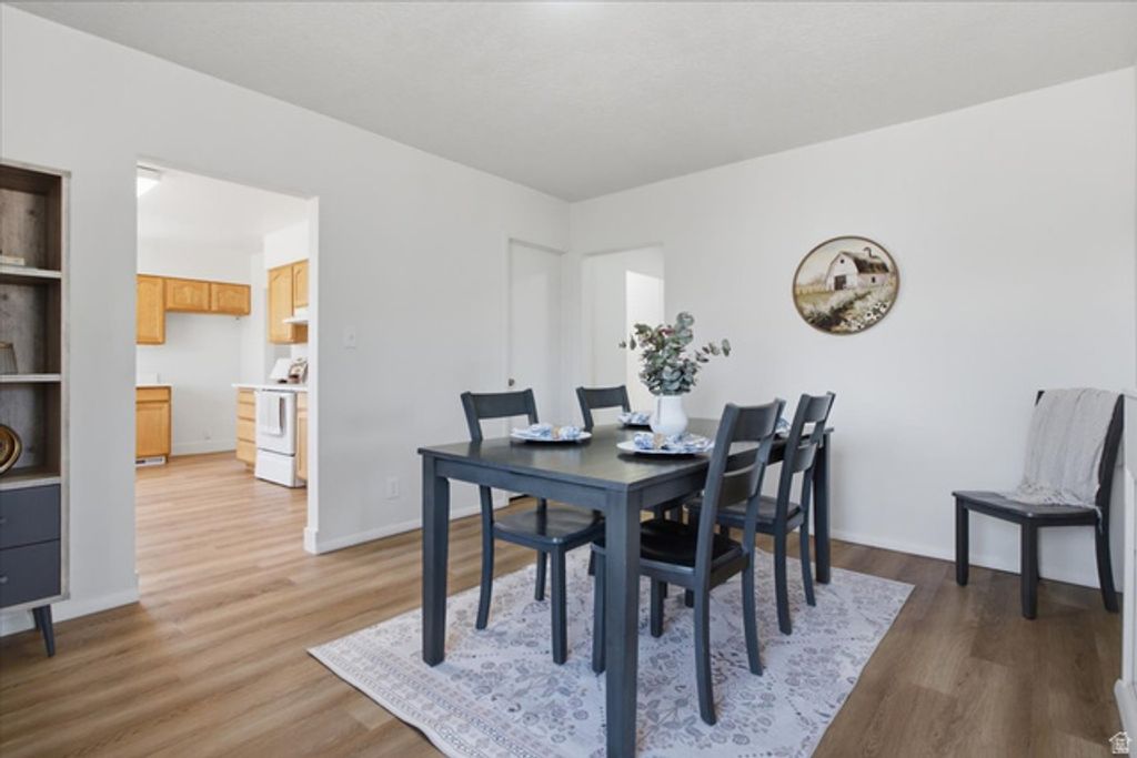 105 S 5TH ST, Tooele, UT 84074 — photo 5