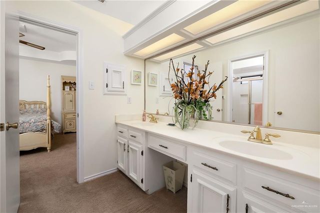 9813 Las Palmas Drive, Mcallen, TX 78504