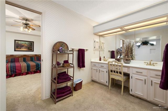 9813 Las Palmas Drive, Mcallen, TX 78504