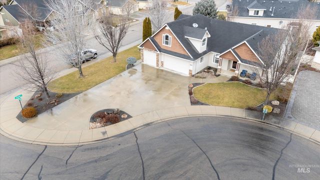 3820 E Mackay Ct., Meridian, ID 83642