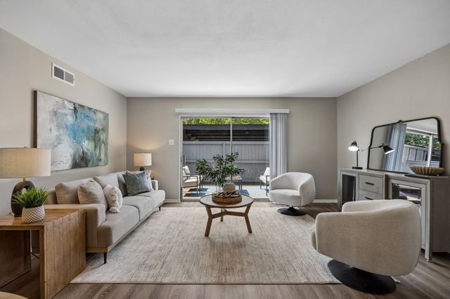 15531 El Estado Drive, Dallas, TX 75248