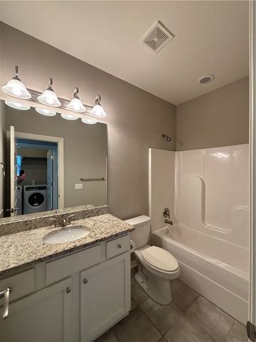 4400 SW Eggersway Place, Bentonville, AR 72712