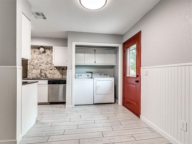 20040 Timberidge Road, Harrah, OK 73045
