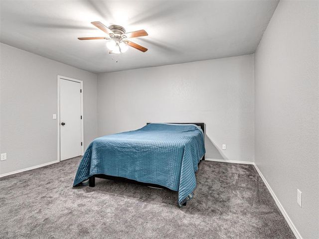 20040 Timberidge Road, Harrah, OK 73045