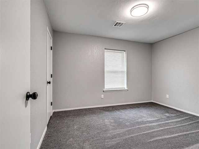 20040 Timberidge Road, Harrah, OK 73045