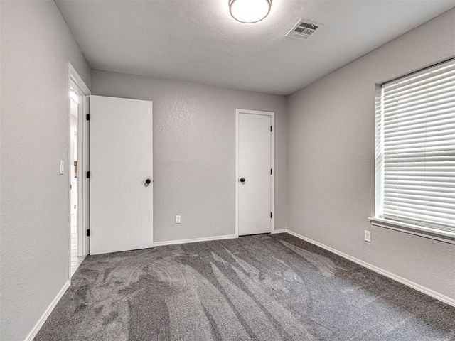 20040 Timberidge Road, Harrah, OK 73045