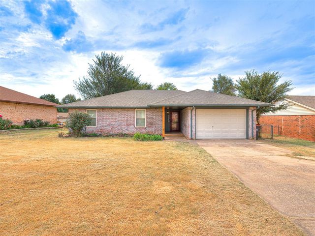 20040 Timberidge Road, Harrah, OK 73045