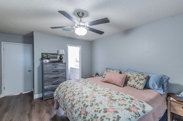 1901 Cloisters Drive 914, Arlington, TX 76011