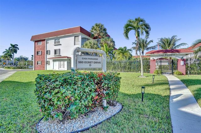 580 Egret Dr 220, Hallandale Beach, FL 33009