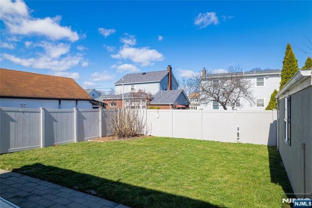 281 Fencsak Avenue, Elmwood Park, NJ 07407