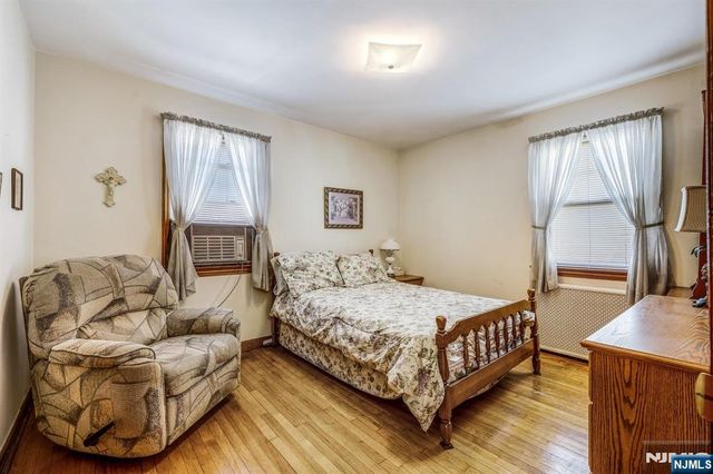 281 Fencsak Avenue, Elmwood Park, NJ 07407