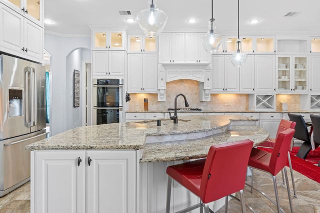 114 Tehama Place, Montgomery, TX 77316