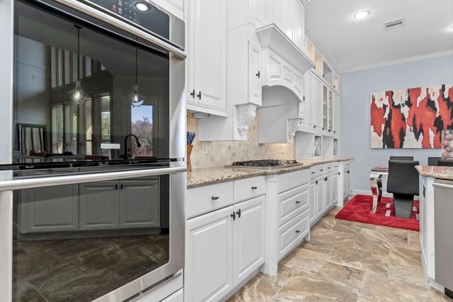 114 Tehama Place, Montgomery, TX 77316