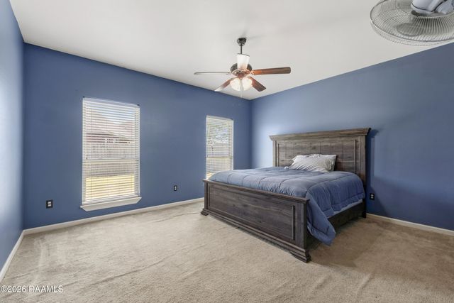 506 Flanders Ridge Drive, Youngsville, LA 70592