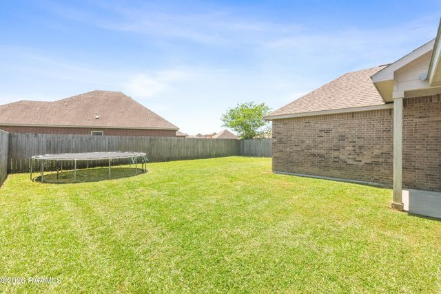 506 Flanders Ridge Drive, Youngsville, LA 70592