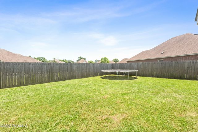 506 Flanders Ridge Drive, Youngsville, LA 70592